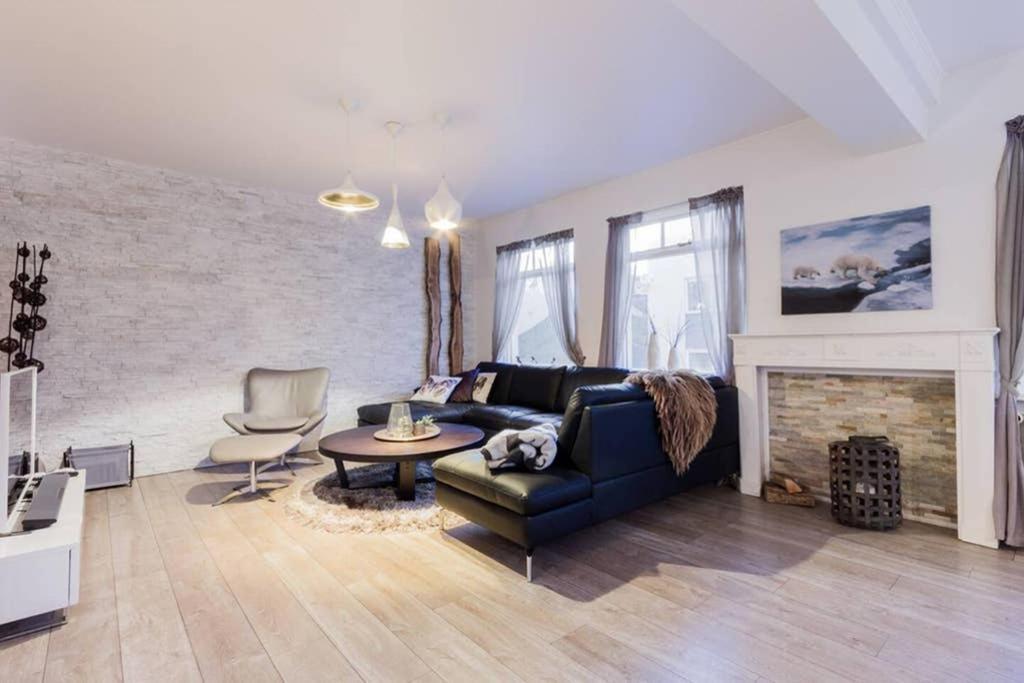 Superb Central Location, No Car Needed - Spacious Akureyri Dış mekan fotoğraf